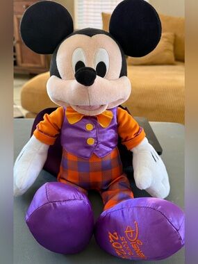 Disney Store 2021 Halloween Mickey Mouse Plush